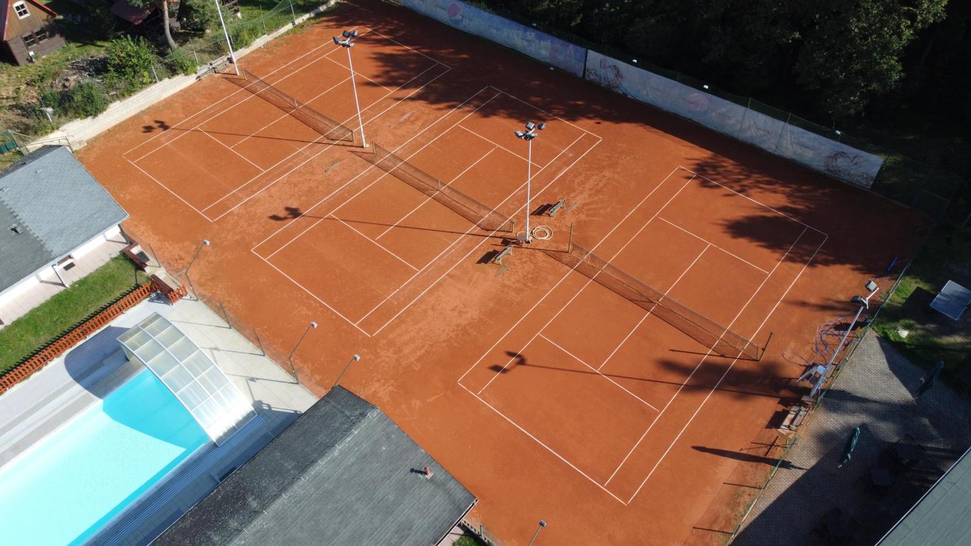 Raj Sportovni A Rekreacni Resort Branzez Kněžmost Εξωτερικό φωτογραφία