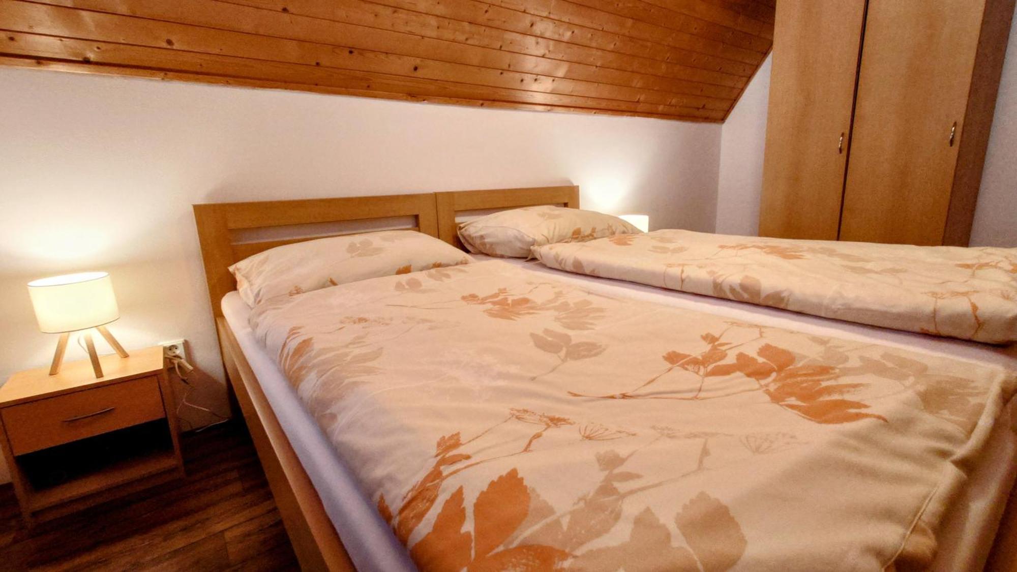 Raj Sportovni A Rekreacni Resort Branzez Kněžmost Εξωτερικό φωτογραφία